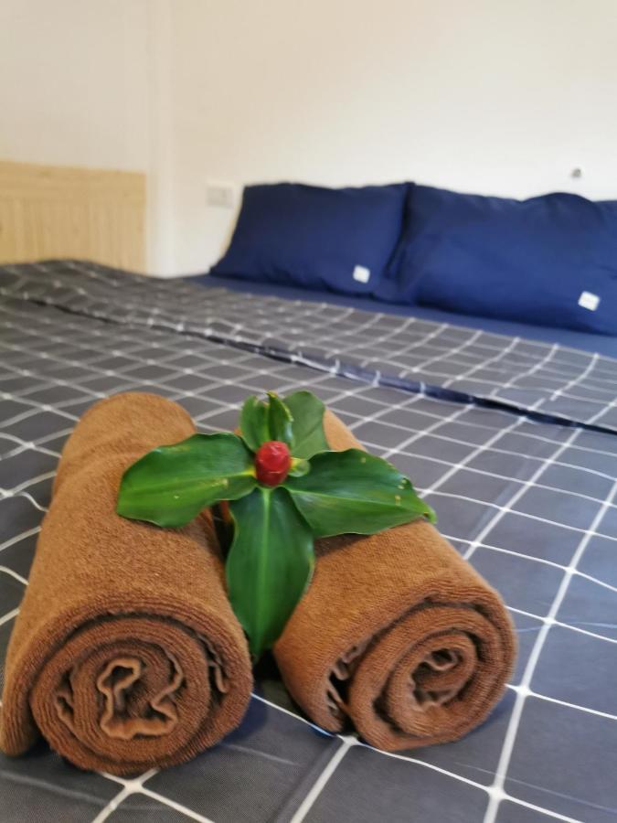 De​ Lanta Place Ko Lanta Extérieur photo