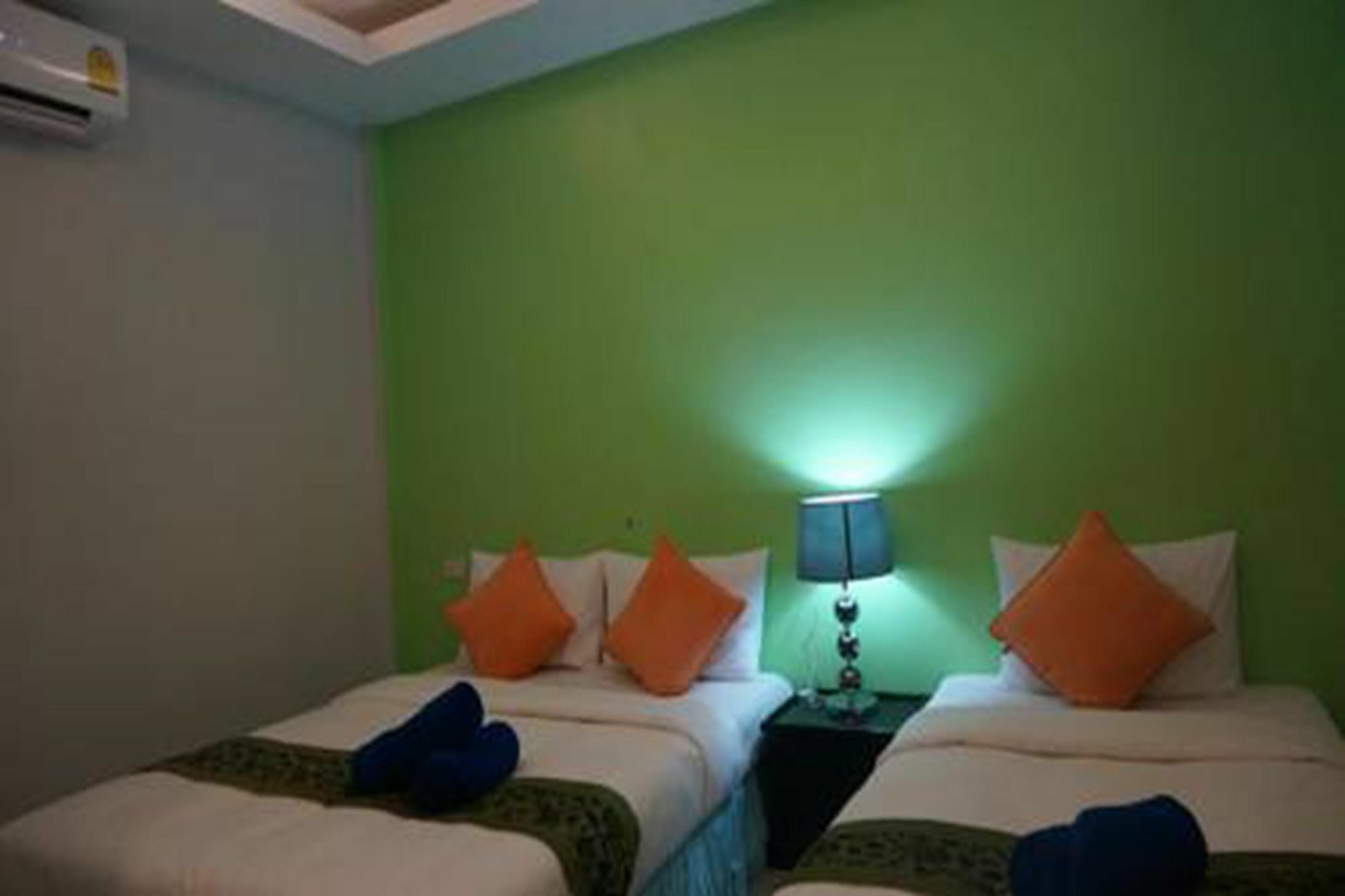 De​ Lanta Place Ko Lanta Extérieur photo