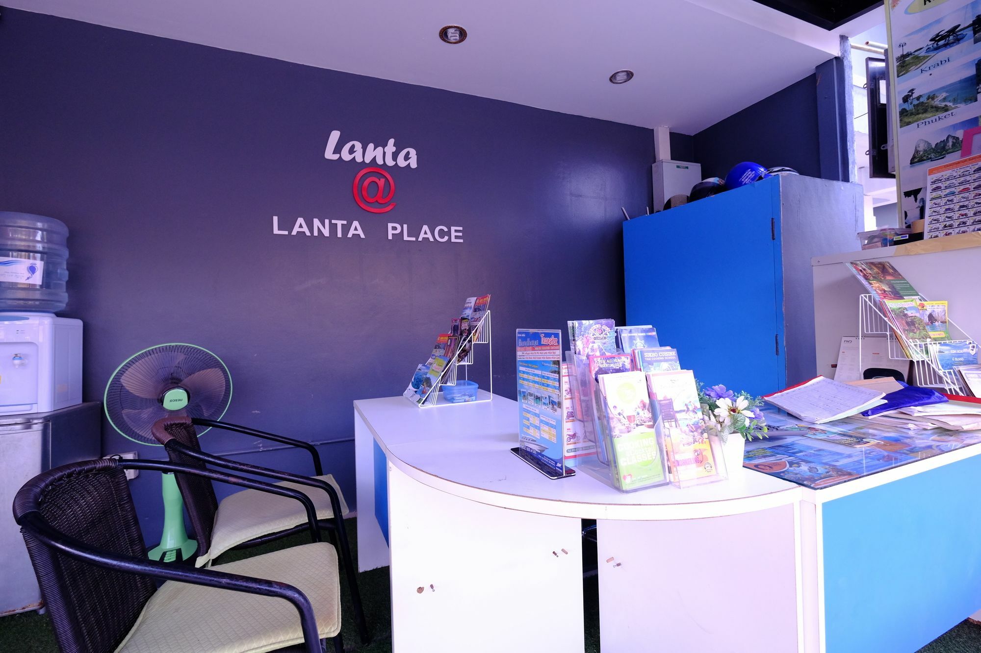 De​ Lanta Place Ko Lanta Extérieur photo